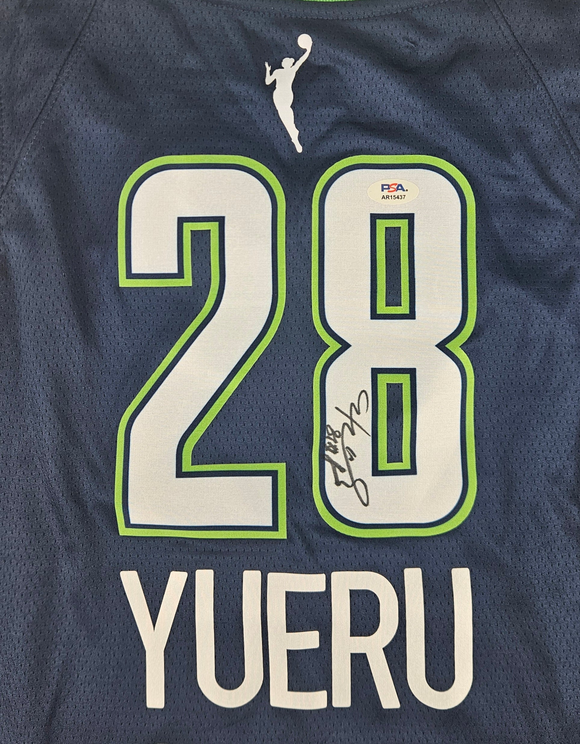 Li Yueru Dallas Wings Signed Autographed Jersey PSA Certified