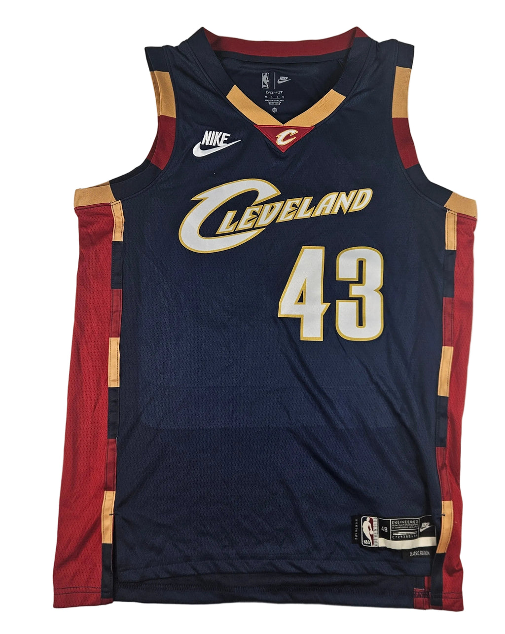 Brad Daugherty Signed Autographed Cleveland Cavaliers Jersey PSA Certified