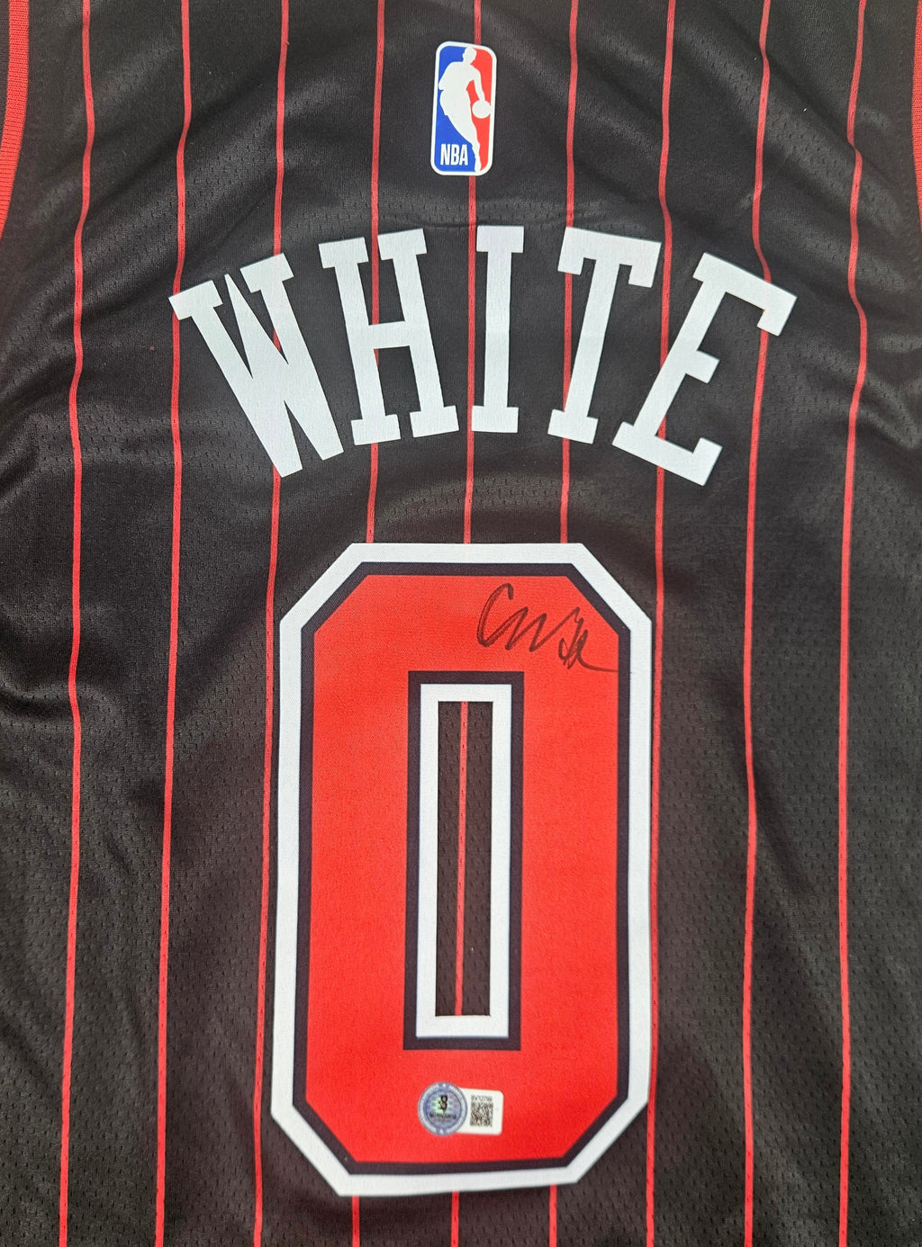 Coby White Signed Autographed Chicago Bulls Jersey Beckett Certified