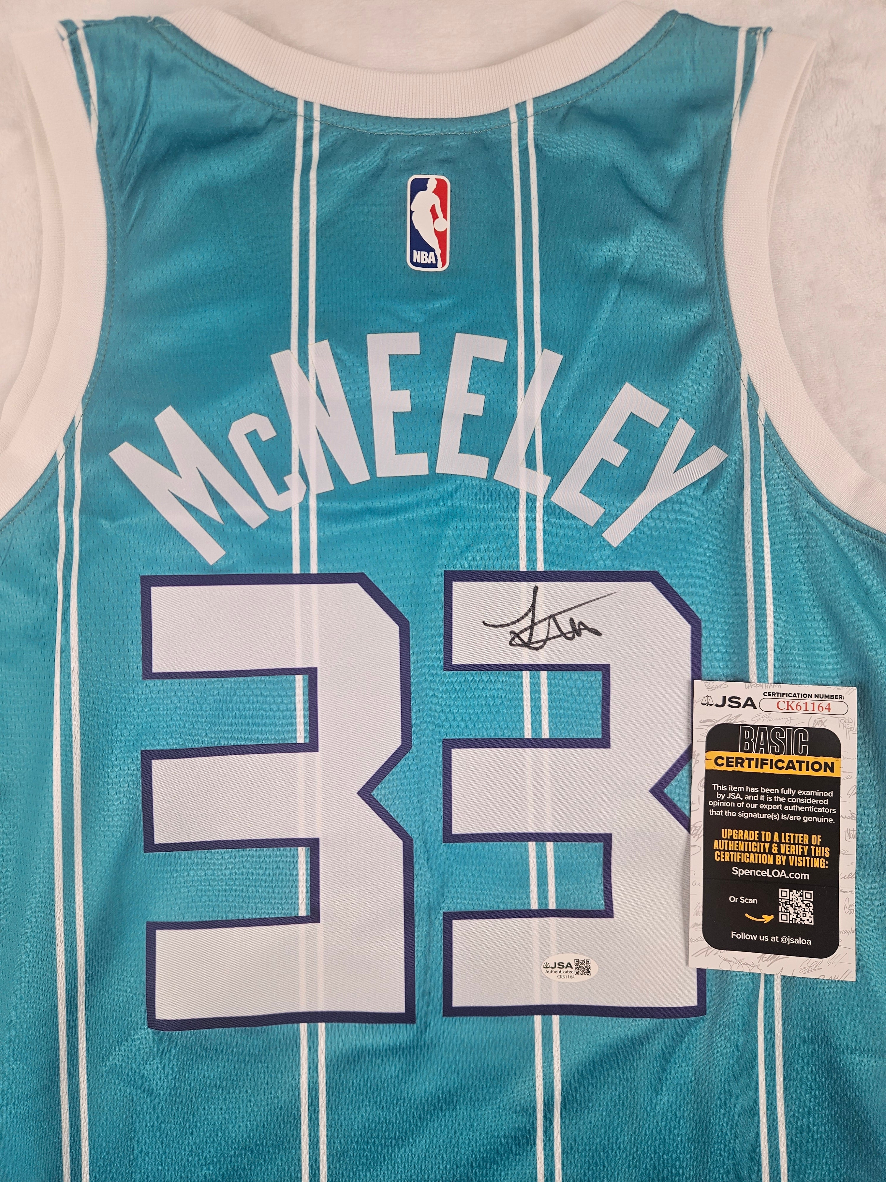 Liam McNeeley Signed Autographed Charlotte Hornets Jersey JSA COA