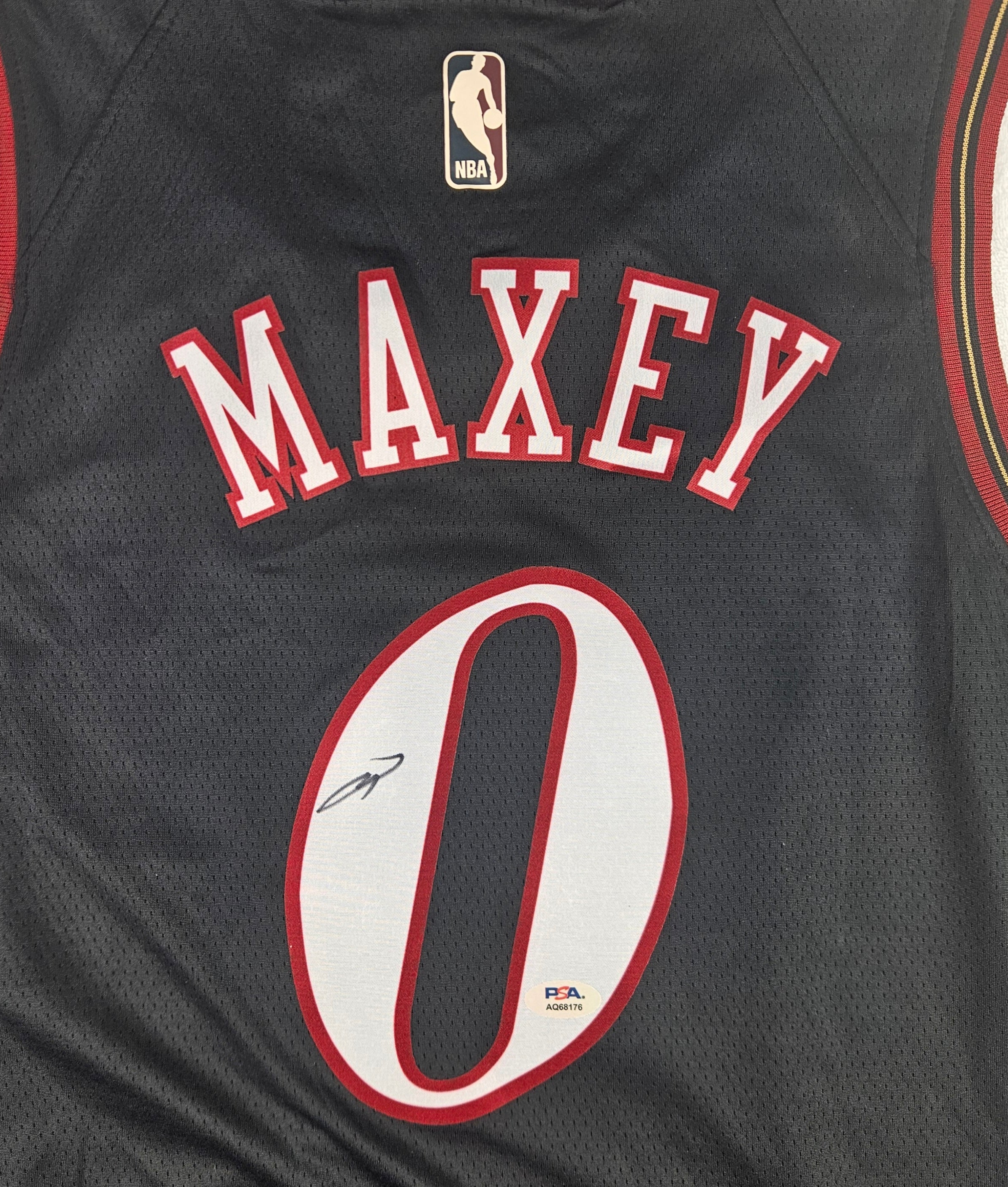 Tyrese Maxey Signed Autographed Philadelphia 76ers Jersey PSA Certified