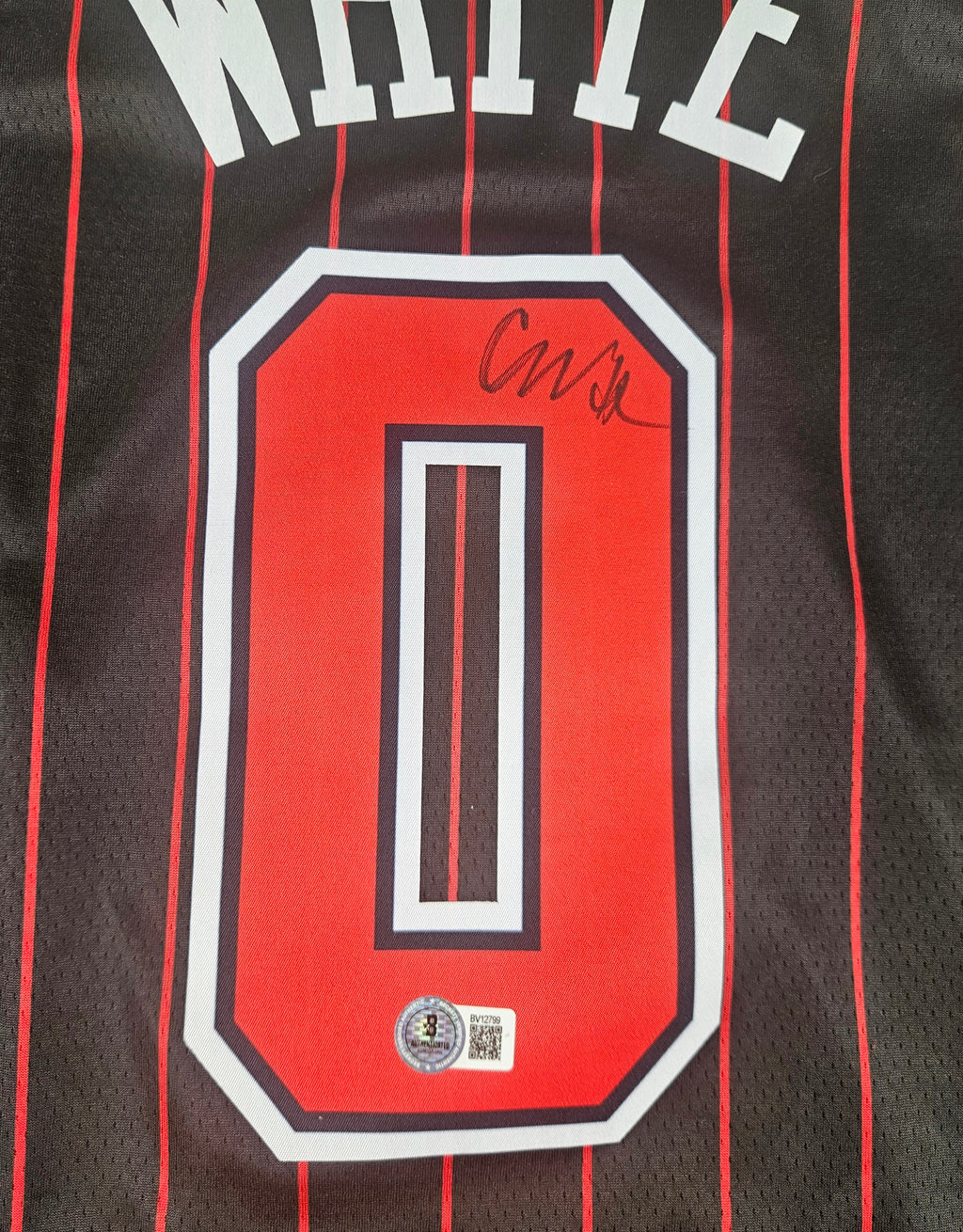 Coby White Signed Autographed Chicago Bulls Jersey Beckett Certified