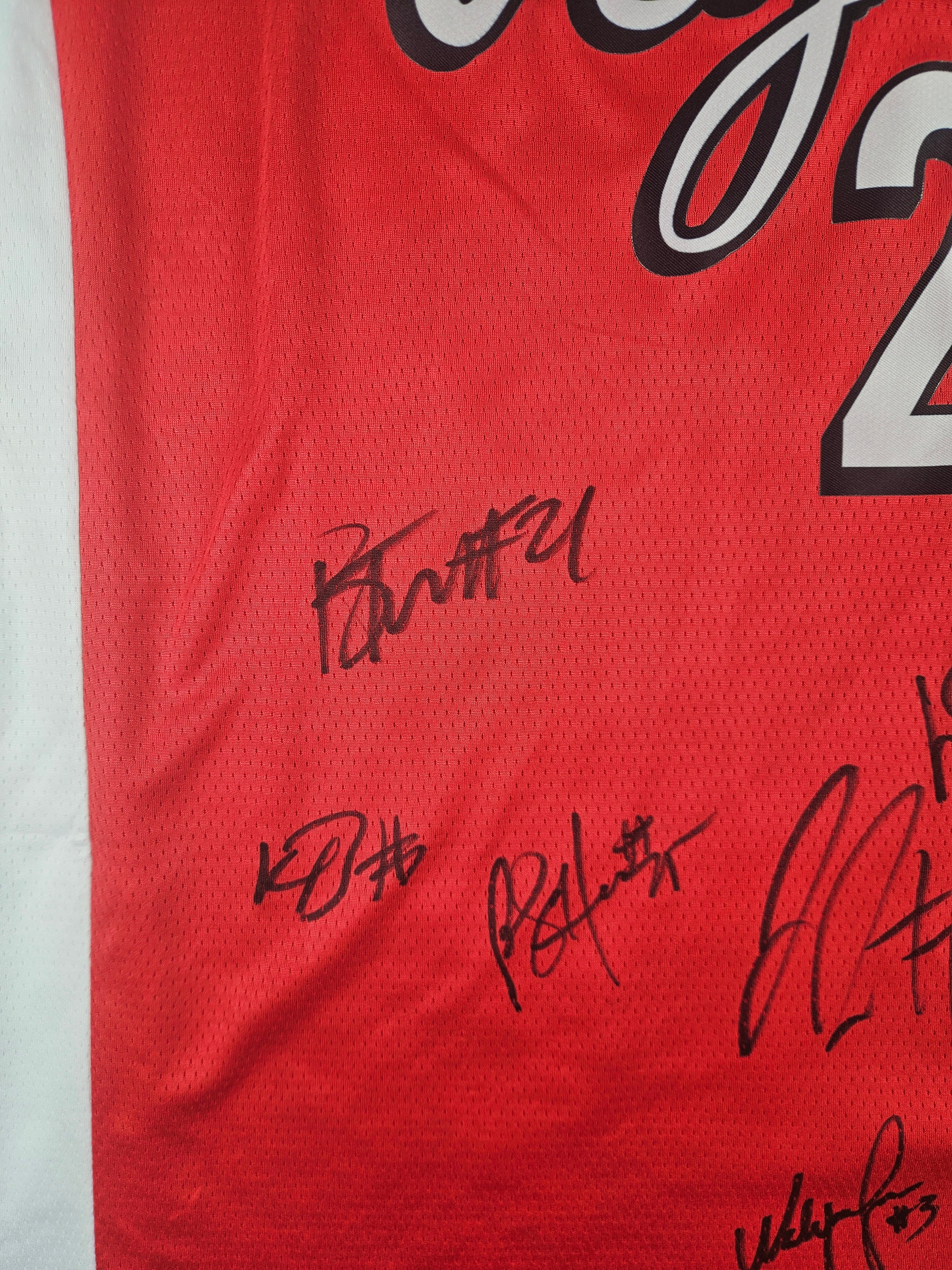 Las Vegas Aces 2026 Team Signed Autographed Jersey - Chelsea Gray Jewell Loyd
